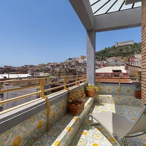 my-loft-in-naples.hotels-amalfi.com/