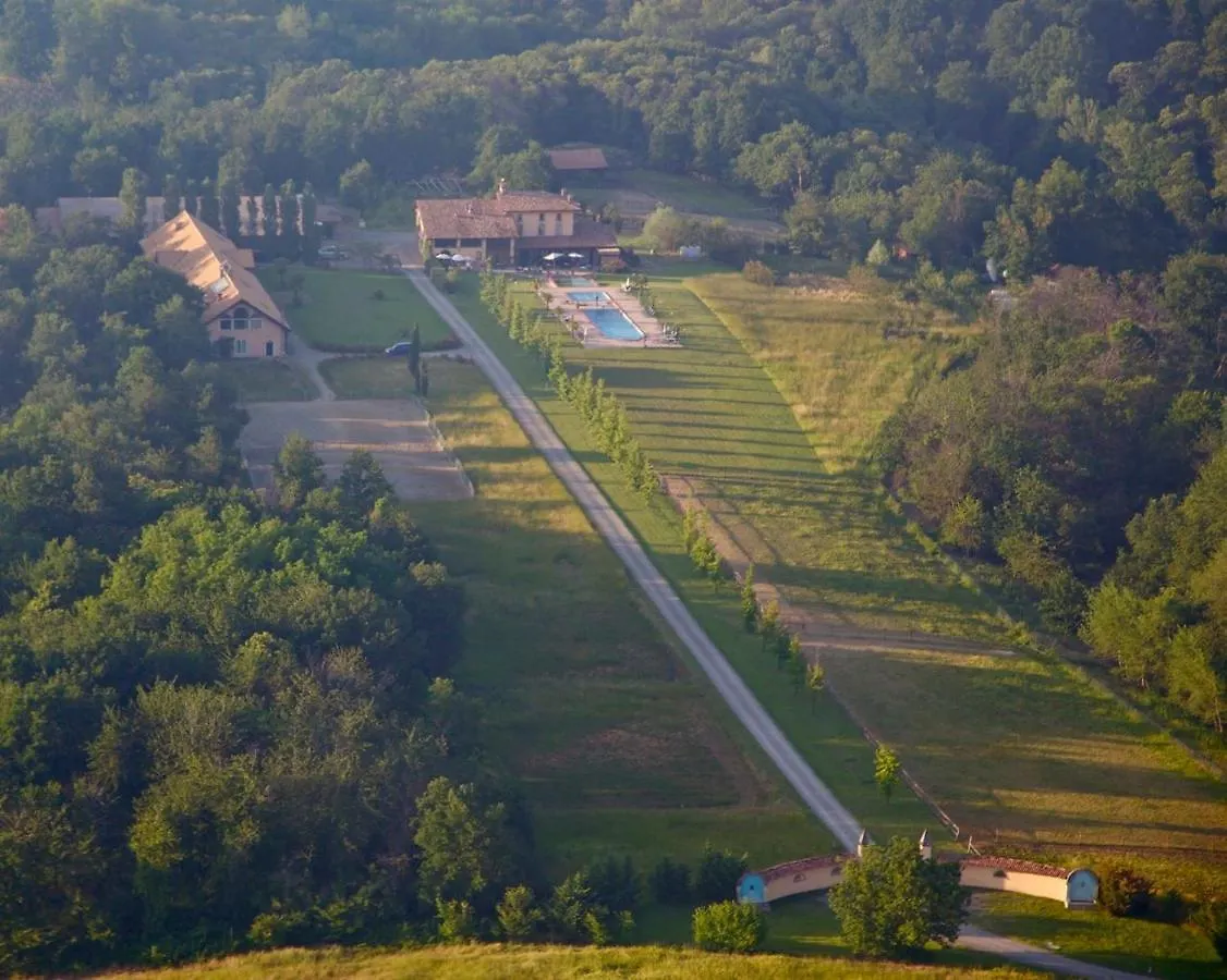 Shazin Stud Villa Alseno Vakantieboerderij